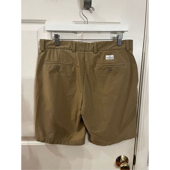 Vineyard Vines The Breaker Performance Shorts in Tan sz 32 EUC - Picture 4 of 6